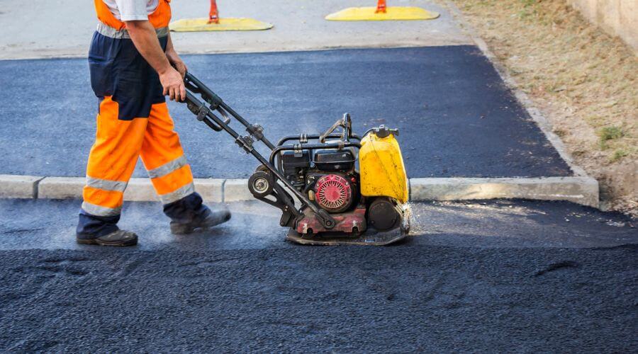 Professional gutter cleaning in Church View, VA